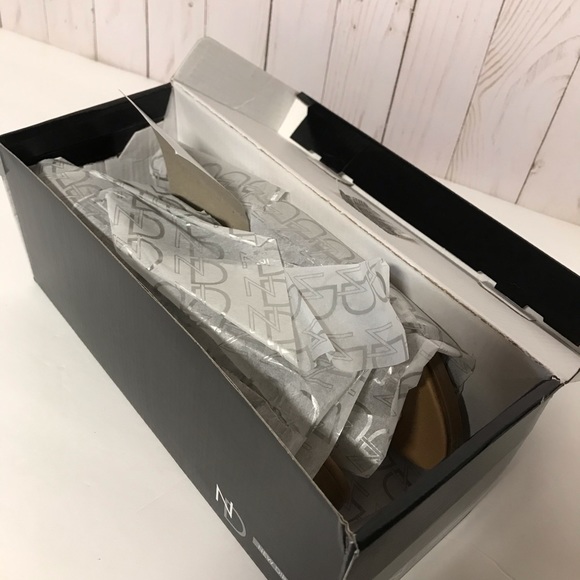 Black Sandals slide on in box NWT black slide shoe - Picture 3 of 8